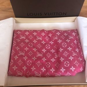 Authentic Louis Vuitton Monogram Scarf